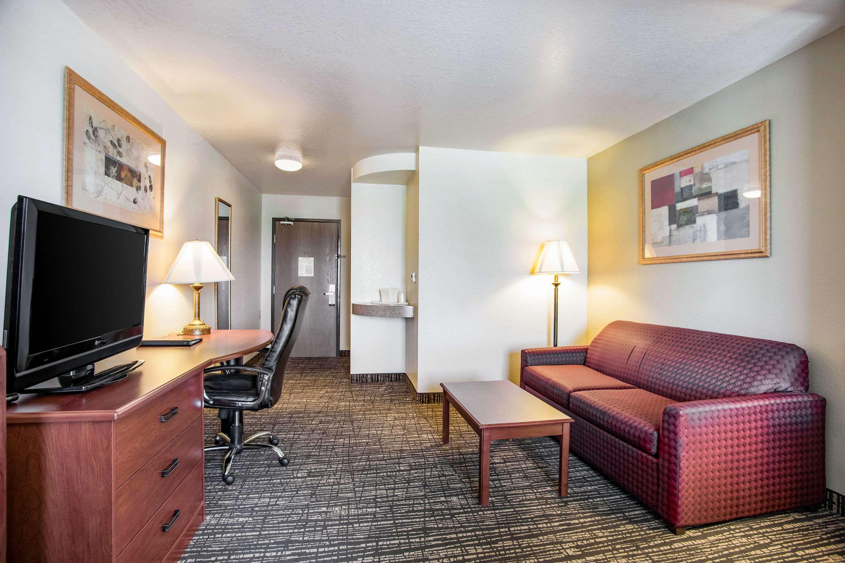 Quality Inn Parsons North Exterior foto