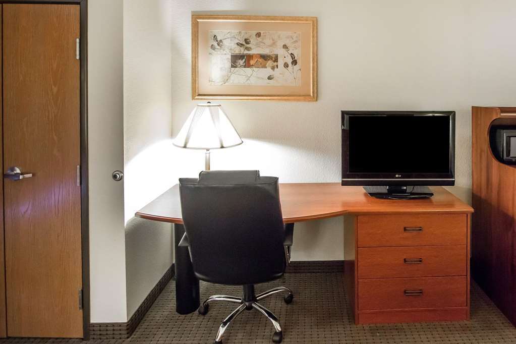 Quality Inn Parsons North Quarto foto